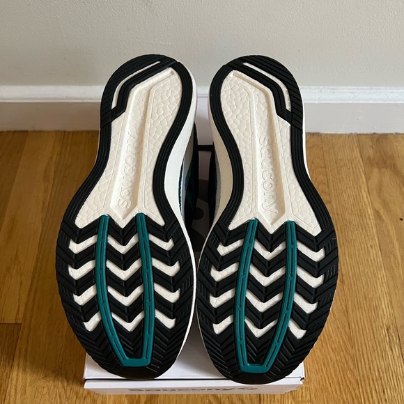 Saucony Endorphin Speed 2 - Size 10, Changing Tides - Picture 6 of 12